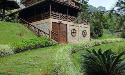 Casa com 5 dormitórios à venda, 500 m² por R$ 1.800.000,00 - Victor Hugo  - Marechal Floriano/ES