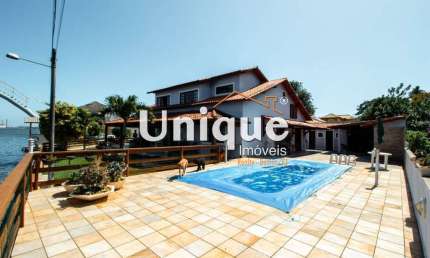 Casa, 500m2, Praia do Siqueira - Cabo Frio, à venda por R$ 2.500.000,00