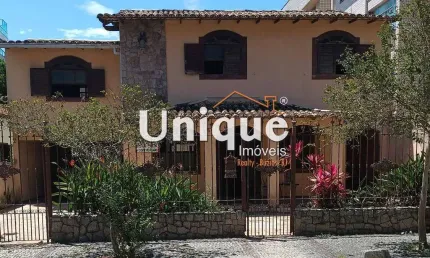 Casarão na Passagem com 320 m², à venda por R$ 1.600.000,00.