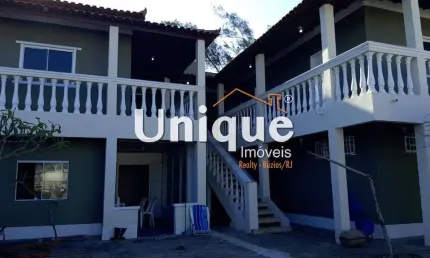 Casarão com 9 suítes na Praia do Foguete, disponível para venda ou aluguel.