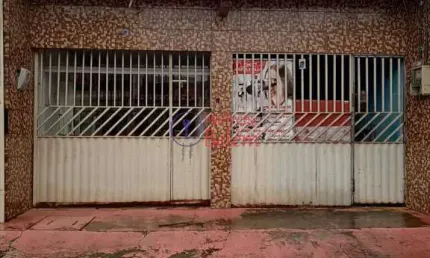 Casa com 2 quartos à venda na Rua Roberto Regateiro, Mangueirão, Belém