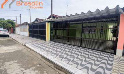 Casa com 2 quartos à venda na Rua Leonel Azevedo, Solemar, Praia Grande