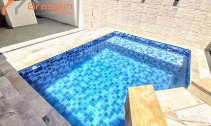 Sobrado Alto Padrão Novo 3 Suítes com Piscina Pertinho da Praia...