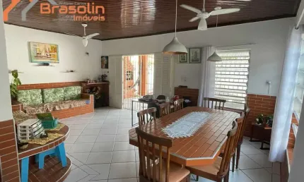 Casa 3 dormitórios à venda no bairro vera cruz, mongaguá/sp.