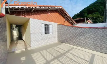 Casa com 2 quartos à venda no Itaóca, Mongaguá 