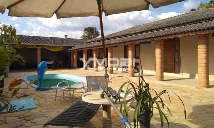 Casa com 3 dormitórios à venda, 282 m² por R$ 1.030.000 - Esplanada do Carmo - Jarinu/SP