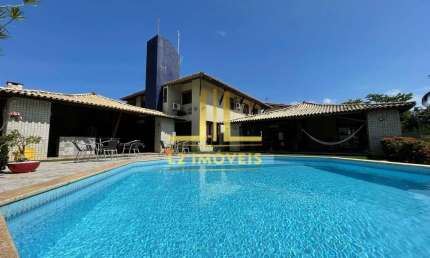 Casa 5/4 (3 suítes) Piscina e Campo Privativo em Vilas do Atlântico R$ 1.550.000,00