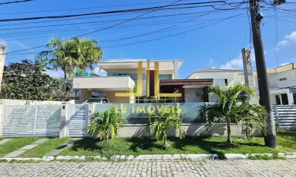 CASA LUXUOSA - 4 SUÍTES - PORTEIRA FECHADA - LAURO DE FREITAS