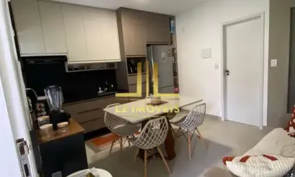 APARTAMENTO - 1/4 E SALA - PORTEIRA FECHADA - FAROL DE ITAPUÃ