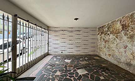 Casa com 3 quartos à venda na Rua Doutor Constantino Paleta, Centro, Juiz de Fora