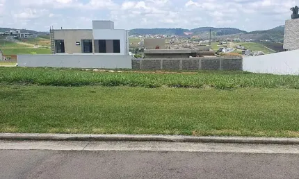 Terreno em condomínio fechado à venda na Itanianpu, Alphaville, Juiz de Fora