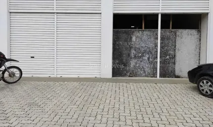 Ponto comercial à venda na Rua Maria de Almeida Silva, Teixeiras, Juiz de Fora