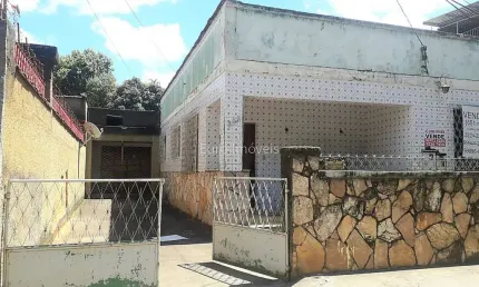 Terreno à venda na Rua Alencar Tristão, Santa Terezinha, Juiz de Fora