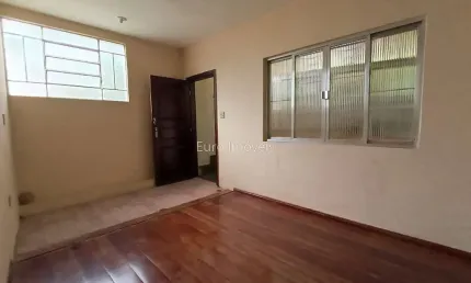 Casa com 2 quartos à venda na Rua Francisco Altomar, Ipiranga, Juiz de Fora