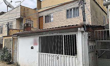 Casa com 3 quartos à venda na Rua Acácio Alves Alvim, Marilândia, Juiz de Fora