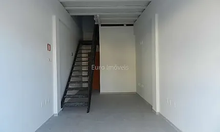Ponto comercial à venda na Rua Josué de Queiroz, Santa Terezinha, Juiz de Fora