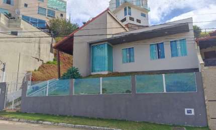 Casa com 3 quartos à venda no Bom Clima, Juiz de Fora 