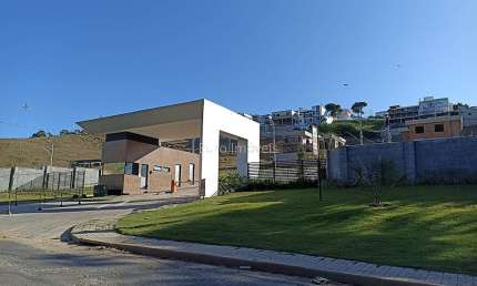 Terreno em condomínio fechado à venda na Rua Furtado De Mendonça, São Pedro, Juiz de Fora