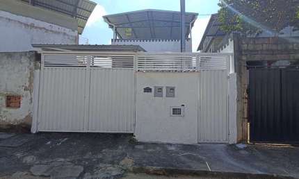 Casa com 2 quartos à venda na Rua Rodrigo Lemos de Paula, Santa Cecília, Juiz de Fora