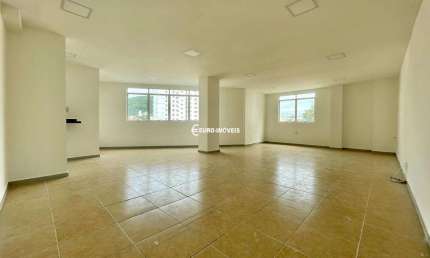 Sala comercial à venda na Rua Professor Benjamim Colucci, Granbery, Juiz de Fora