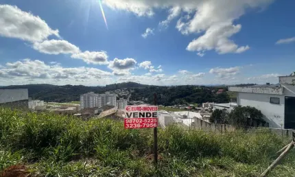 Terreno à venda no Santos Dumont, Juiz de Fora 