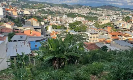 Terreno à venda no Democrata, Juiz de Fora 