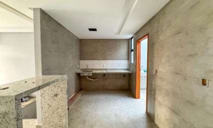Casa com 3 quartos à venda na Rua Waldemar Bracher, São Pedro, Juiz de Fora