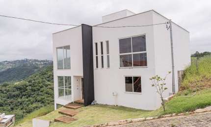 Casa em condomínio fechado com 4 quartos à venda no Salvaterra, Juiz de Fora 