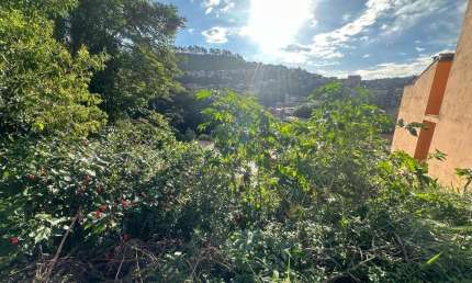 Terreno com 250m², bairro Borboleta, Juiz de Fora, MG.