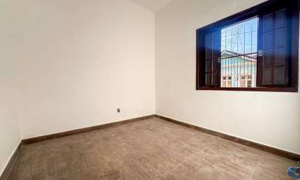 Casa com 4 quartos à venda no Granbery, Juiz de Fora 