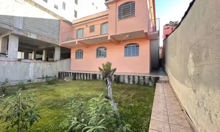 Casa com 3 quartos à venda no São Pedro, Juiz de Fora 