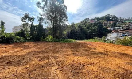 Terreno à venda no São Geraldo, Juiz de Fora 