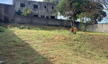 Terreno à venda no Novo Horizonte, Juiz de Fora 