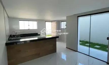 Casa com 3 quartos à venda na Pedro Goltara, 10, Jardim Boa Vista, Guarapari