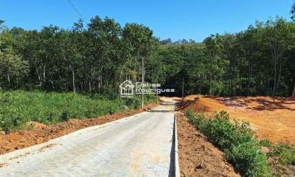 OPORTUNIDADE IMPERDÍVEL! Terreno com 1000 M2 A APENAS 5 KM DA PRAIA DO MORRO!
