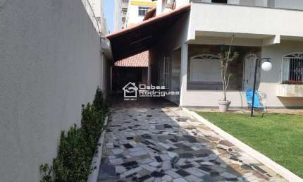 Casa Duplex 4 Quartos sendo 1 Suíte a Venda na Praia do Morro - Guarapari - ES