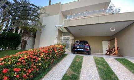 Casa para locação em condomínio no Bairro Nova Uberlândia com 4 suítes
