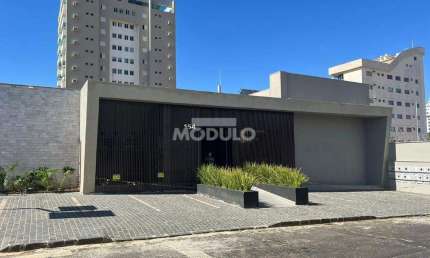 Sala comercial para alugar na Rua Vieira Gonçalves, --, Martins, Uberlândia