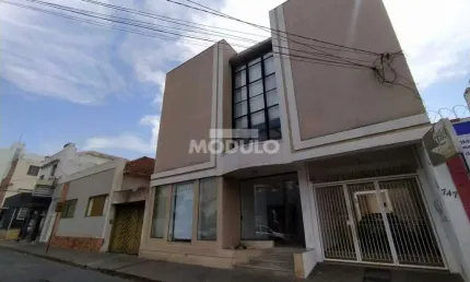 Prédio para alugar na Rua Machado de Assis, --, Centro, Uberlândia