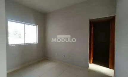 Apartamento com 2 quartos para alugar na Rua Aelza Amélia Pereira, --, Jardim Ipanema I, Uberlândia