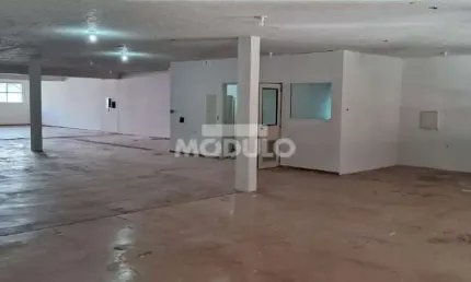 Prédio comercial para locação no bairro Nossa Senhora Aparecida