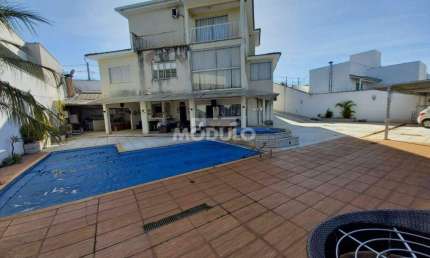 CASA RESIDENCIAL à venda, 3 quartos, 3 suítes, 5 vagas, Vigilato Pereira - Uberlândia/MG