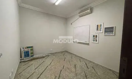 Sala comercial para alugar na Avenida Afonso Pena, --, Umuarama, Uberlândia