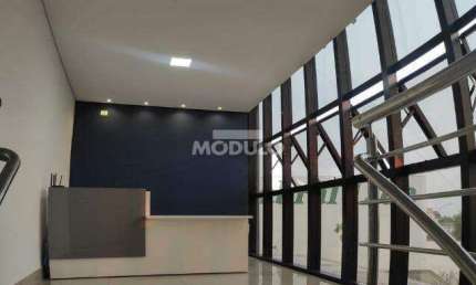 Prédio comercial para locação no bairro Nossa Senhora Aparecida