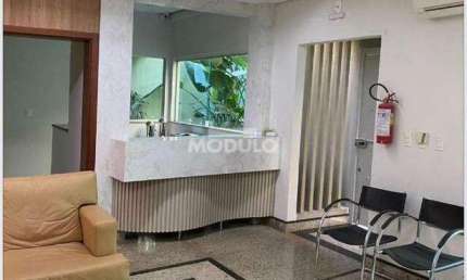 Sala comercial para alugar na Rua Quinze de Novembro, --, Fundinho, Uberlândia