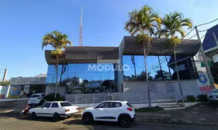 Prédio para alugar na Rua Doutor Lacerda, --, Lidice, Uberlândia