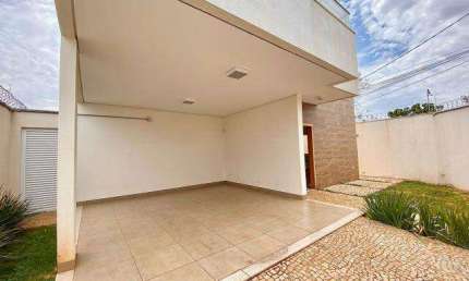 SOBRADO à venda, 3 quartos, 3 suítes, 4 vagas, ALTO UMUARAMA - Uberlândia/MG