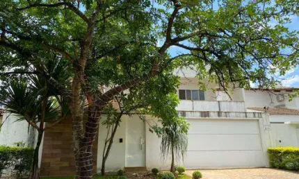 SOBRADO à venda, 1 quarto, 3 suítes, 2 vagas, JARDIM KARAIBA - Uberlândia/MG