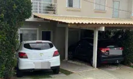 CASA DE CONDOMÍNIO à venda, 3 quartos, 1 suíte, 2 vagas, Tubalina - Uberlândia/MG