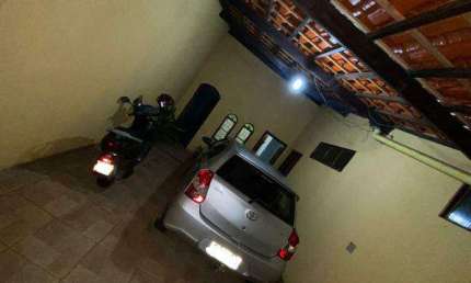 CASA RESIDENCIAL à venda, 3 quartos, 2 suítes, Granada - Uberlândia/MG